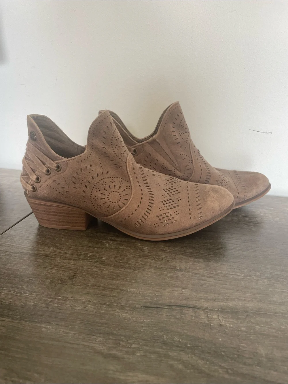 Daisy Fuentes Solid Brown Perforated Suede Western Ankle Boot
